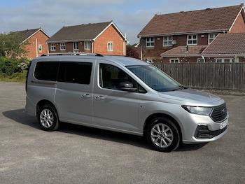 Used Ford Tourneo Connect 2023 for sale - 79230803: Photo