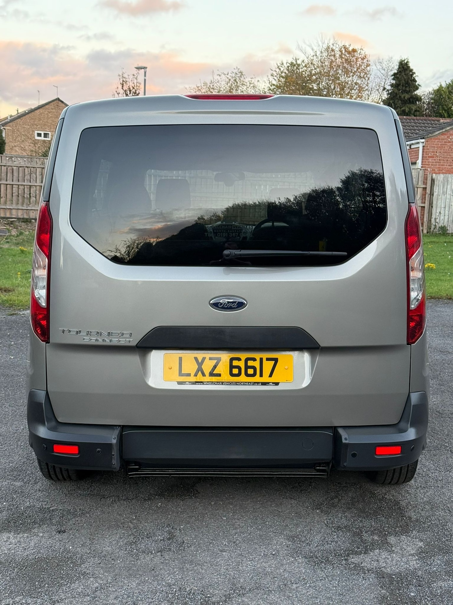 Used Ford Grand Tourneo Connect 2018 for sale - 76402602: Photo 7