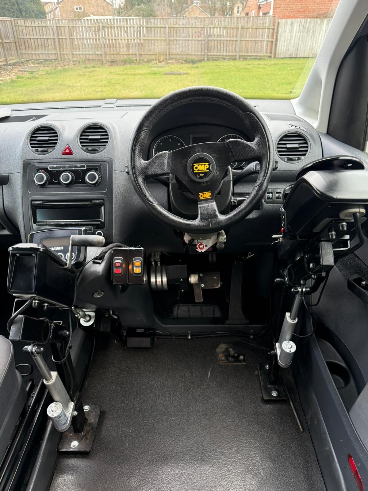 Used Volkswagen Caddy Life 2014 for sale - 77591675: Photo 8