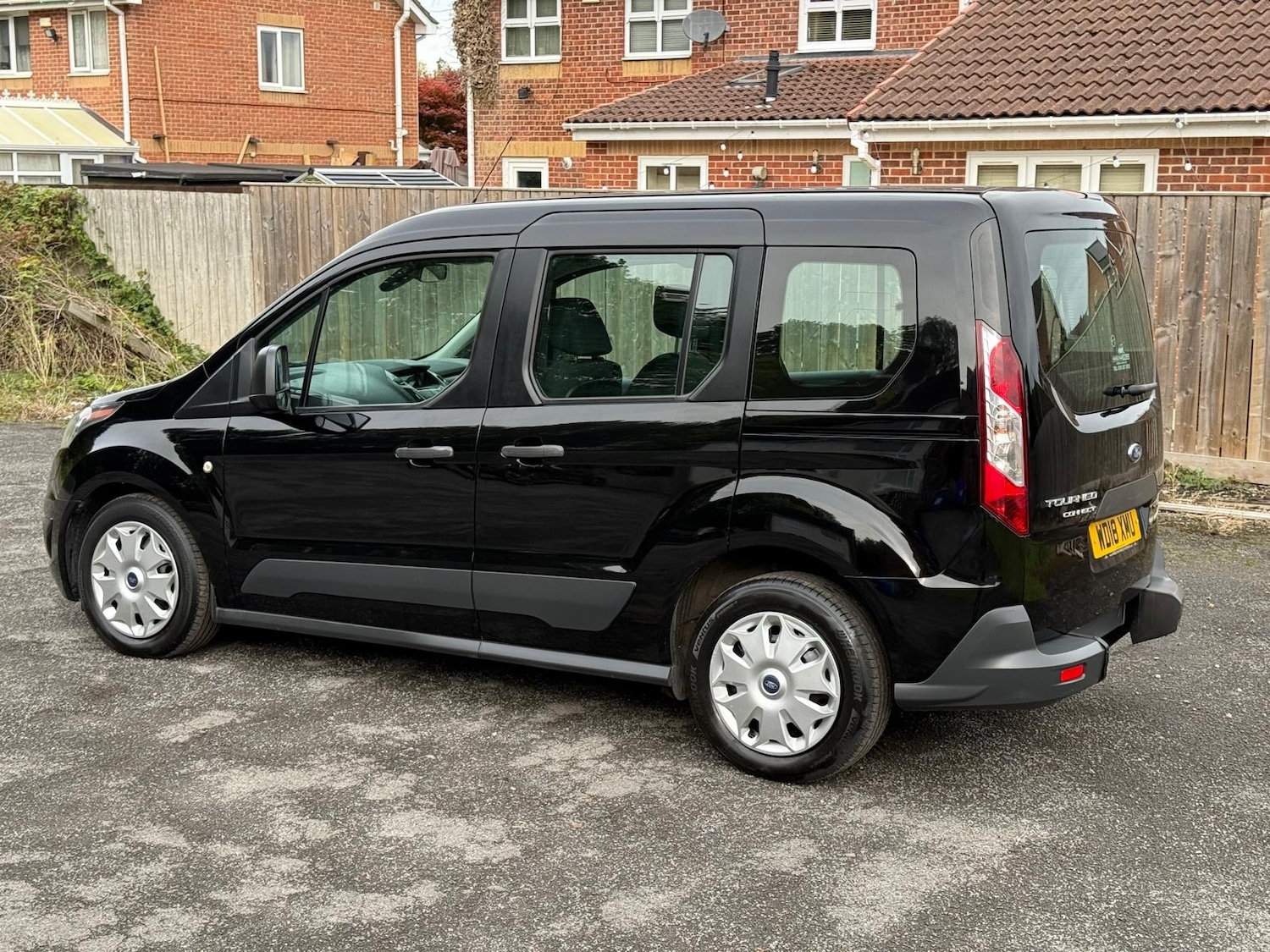 Used Ford Tourneo Connect 2018 for sale - 76231822: Photo 5