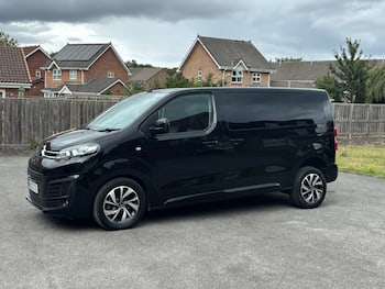 Used Citroen Space Tourer 2022 for sale - 79672824: Photo