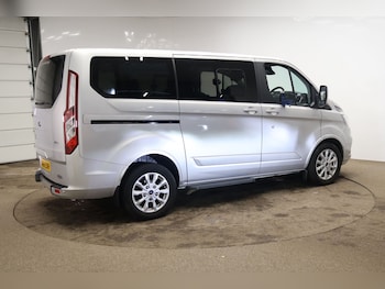 Used Ford Tourneo Custom 2018 for sale - 77476961: Photo