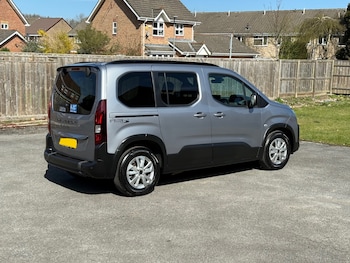 Used Peugeot Rifter 2024 for sale - 78927446: Photo
