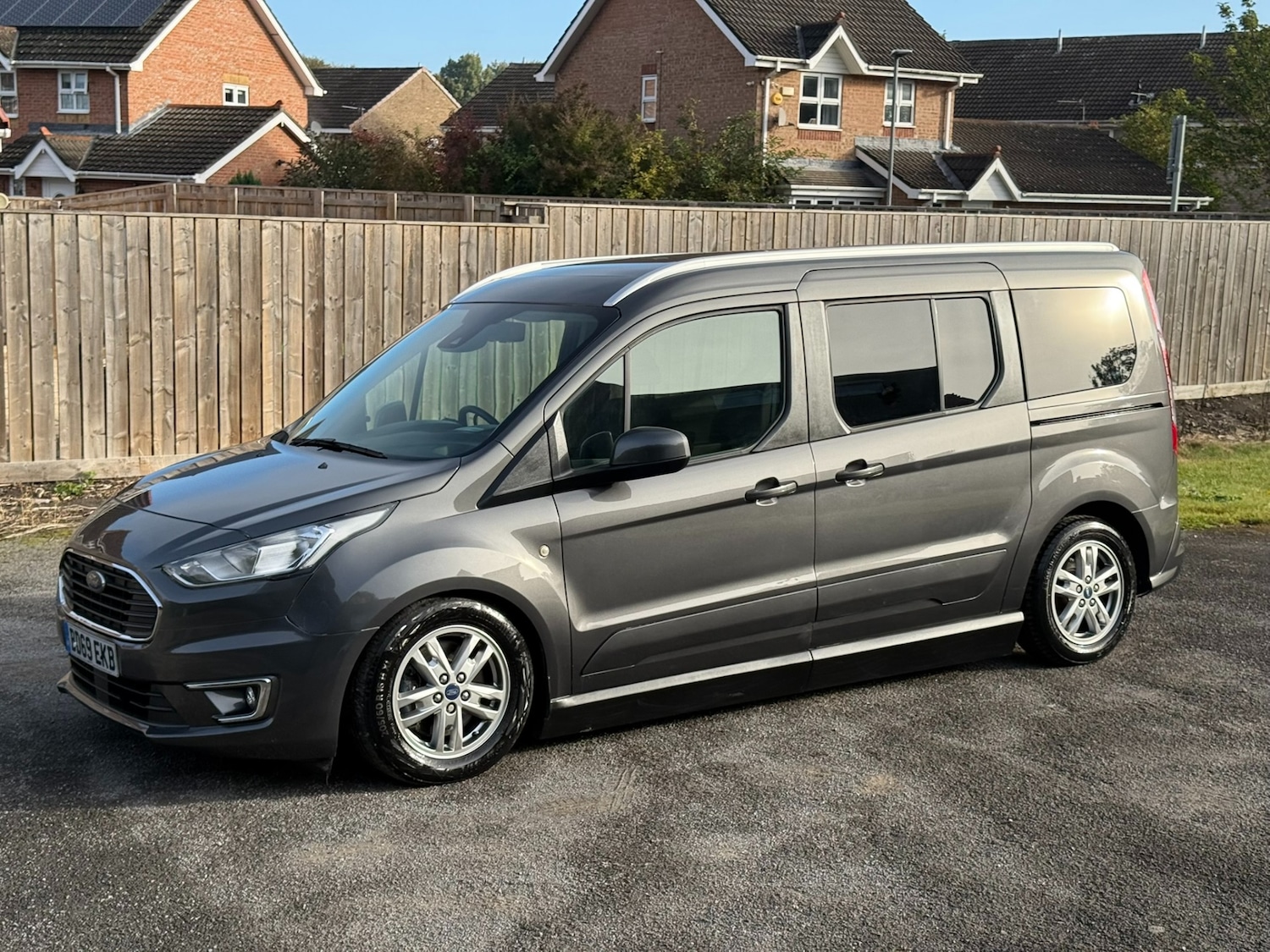 Used Ford Grand Tourneo Connect 2020 for sale - 76076520: Photo 3