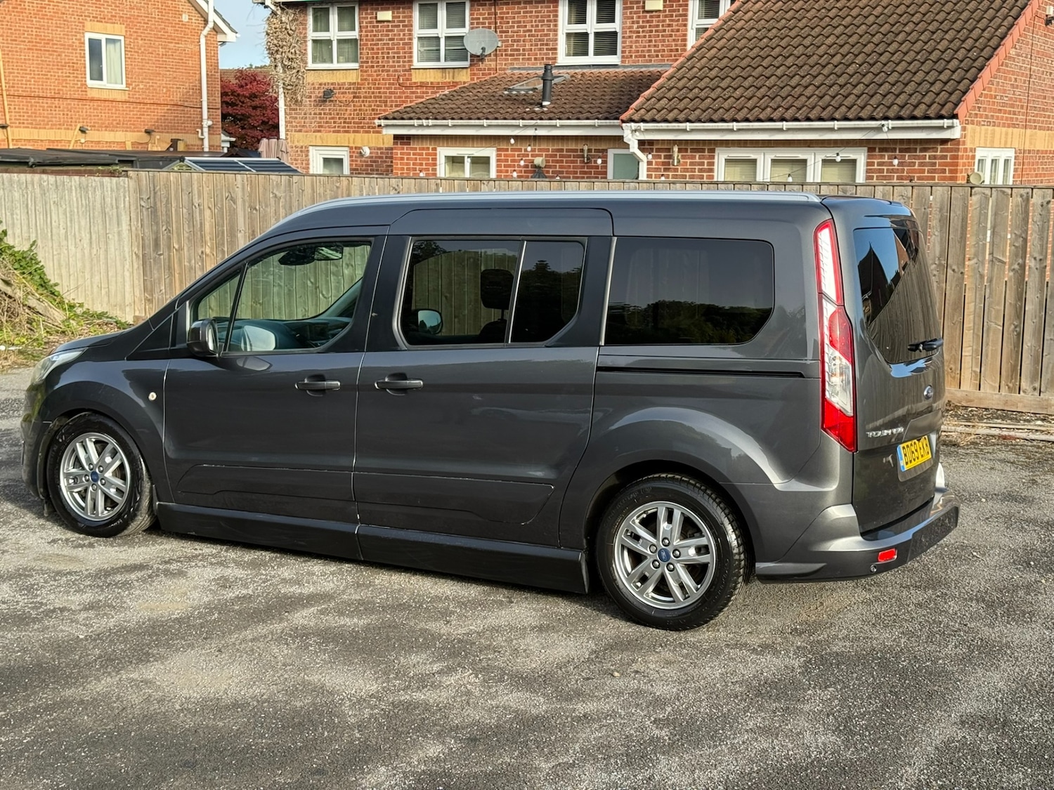 Used Ford Grand Tourneo Connect 2020 for sale - 76076520: Photo 4