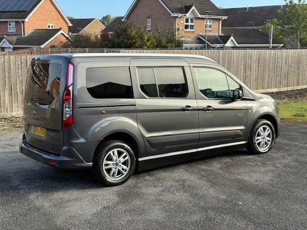 Used Ford Grand Tourneo Connect 2020 for sale - 76076520: Photo 8