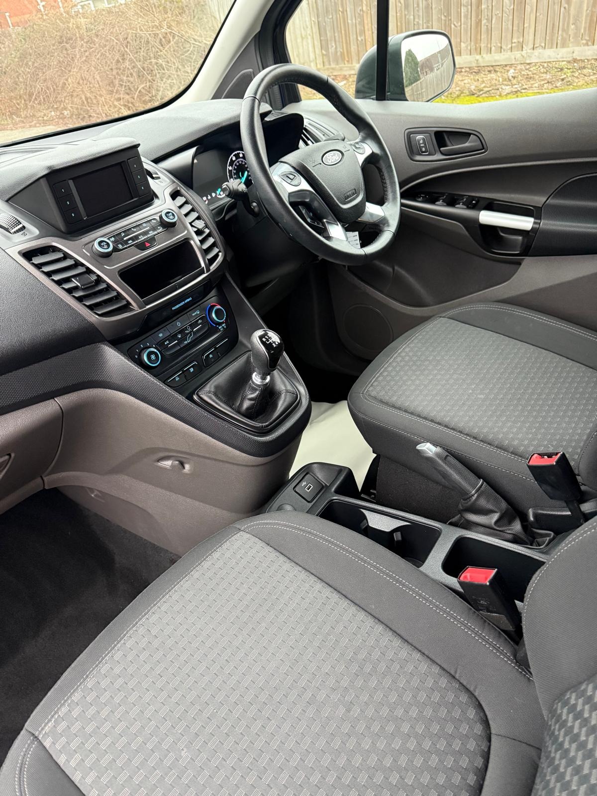 Used Ford Grand Tourneo Connect 2020 for sale - 77603472: Photo 8