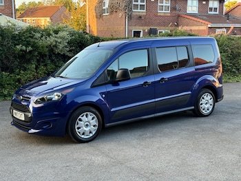 Used Ford Grand Tourneo Connect 2017 for sale - 75518118: Photo