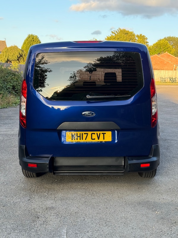 Used Ford Grand Tourneo Connect 2017 for sale - 75518118: Photo 7