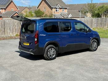 Used Peugeot Rifter 2023 for sale - 78340518: Photo