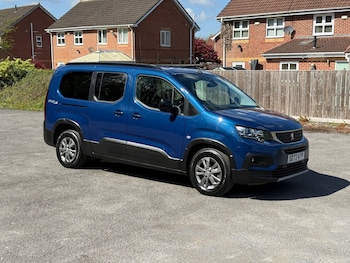 Used Peugeot Rifter 2023 for sale - 78340518: Photo