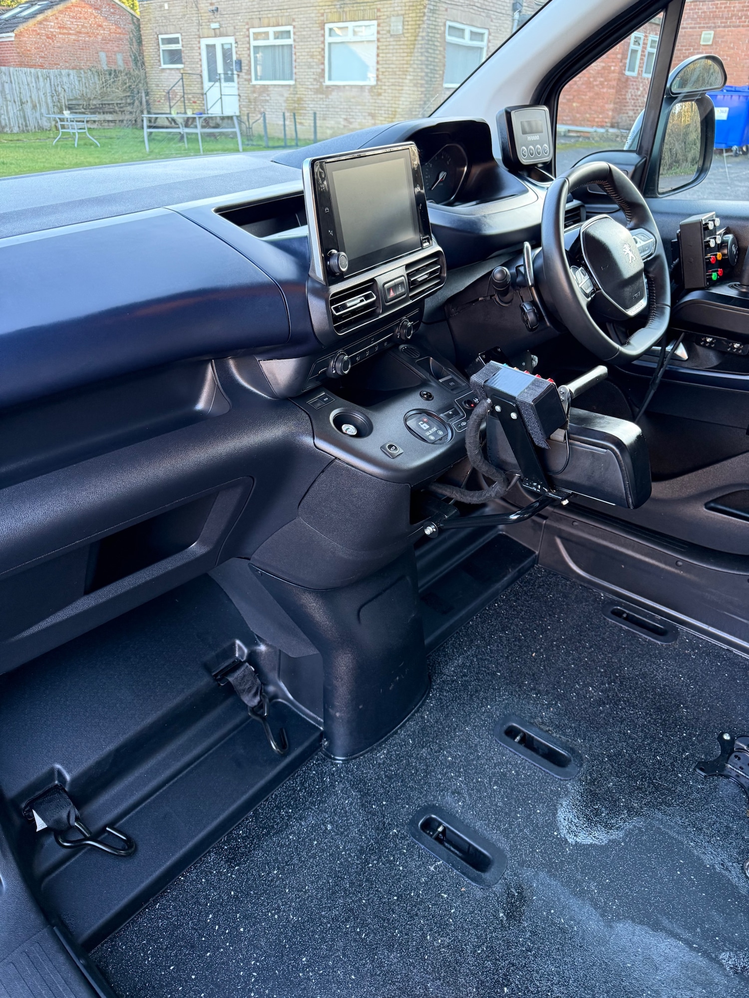 Used Peugeot Rifter 2023 for sale - 76863739: Photo 10