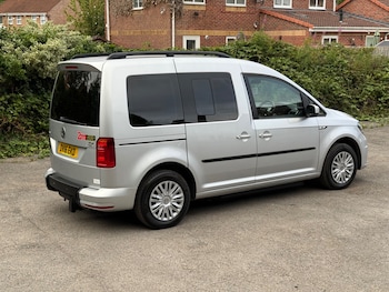 Used Volkswagen Caddy Maxi Life 2016 for sale - 75266959: Photo