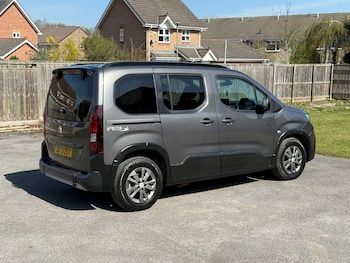 Used Peugeot Rifter 2023 for sale - 78176045: Photo