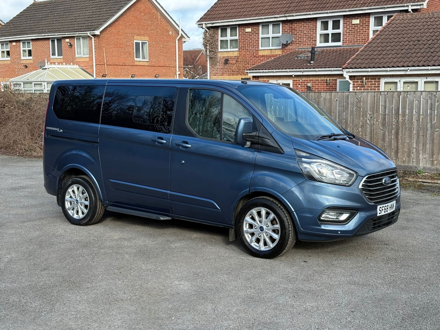 Used Ford Tourneo Custom 2018 for sale - 77829965: Photo 2