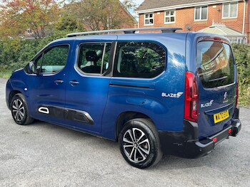 Used Citroen Berlingo 2021 for sale - 76232859: Photo