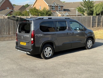 Used Peugeot Rifter 2021 for sale - 79417929: Photo