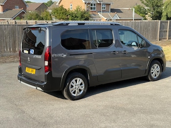 Used Peugeot Rifter 2021 for sale - 79417929: Photo