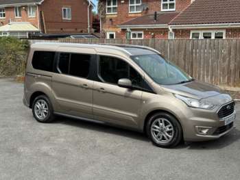 Used Ford Grand Tourneo Connect 2020 for sale - 75208227: Photo