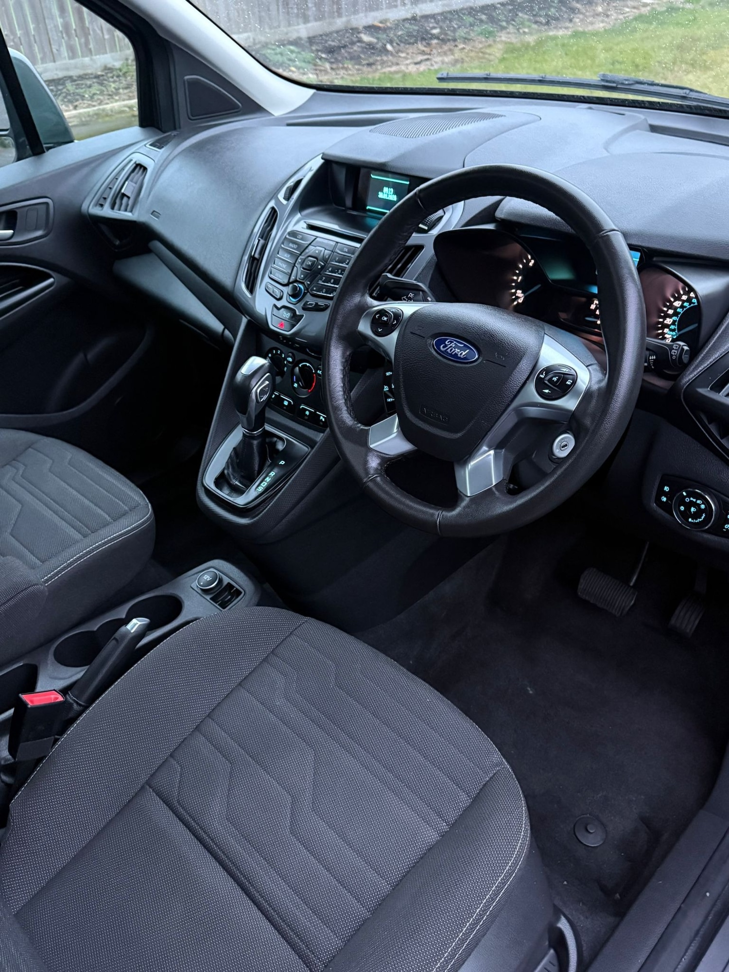 Used Ford Grand Tourneo Connect 2019 for sale - 77251382: Photo 8