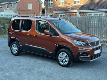 Used Peugeot Rifter 2020 for sale - 77019061: Photo