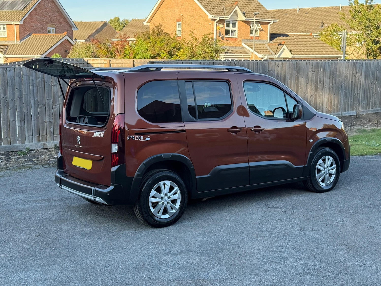 Used Peugeot Rifter 2020 for sale - 77019061: Photo 4