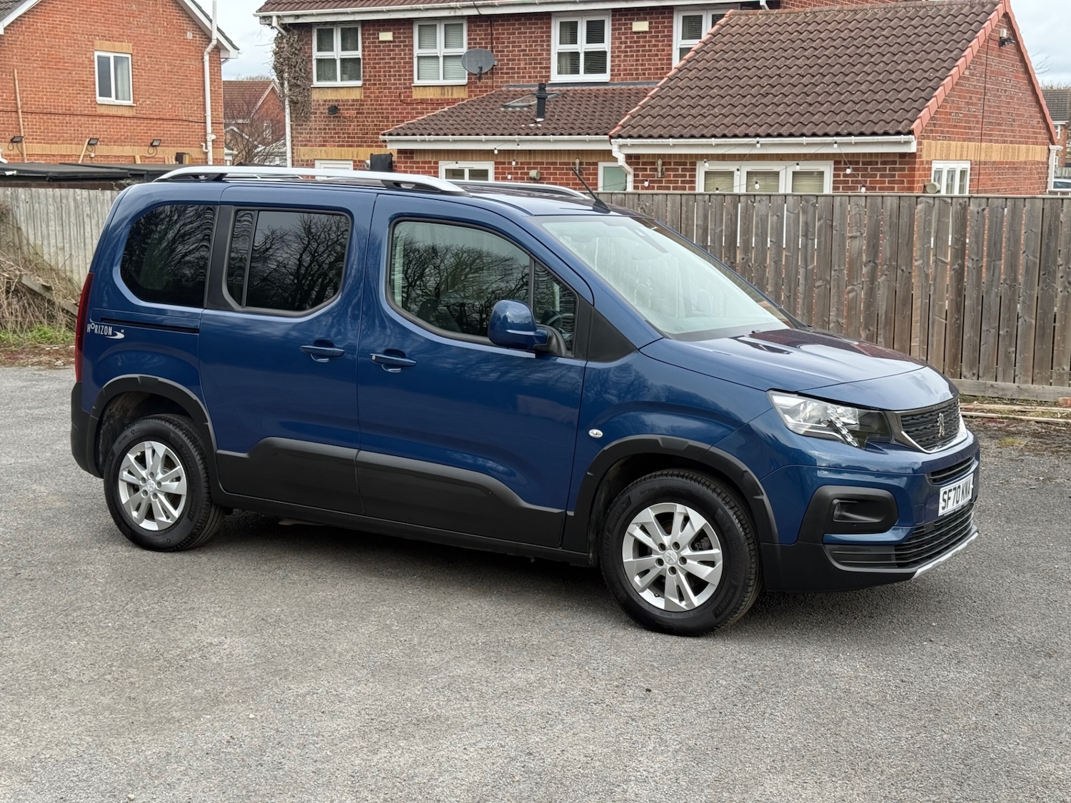 Used Peugeot Rifter 2020 for sale - 77997377: Photo 2