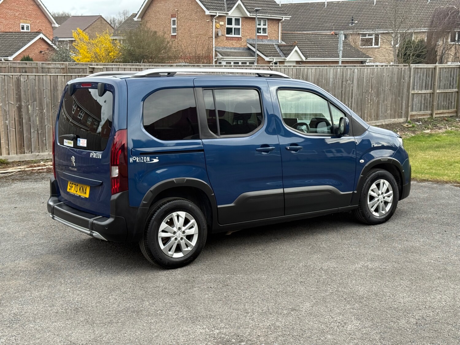 Used Peugeot Rifter 2020 for sale - 77997377: Photo 3