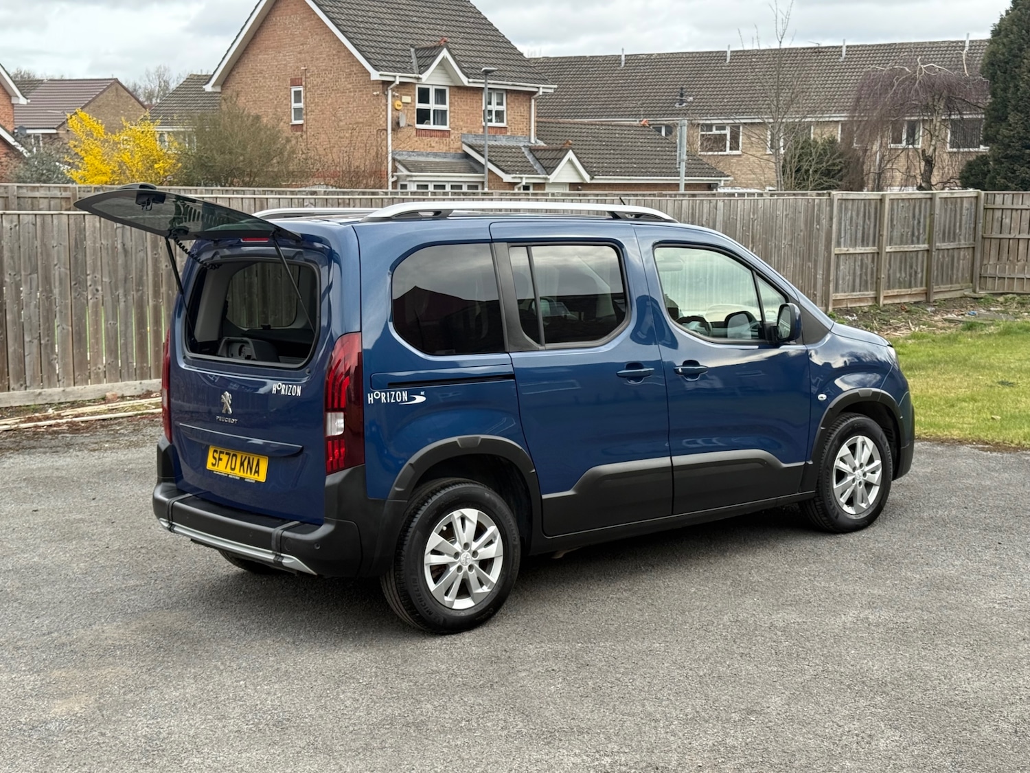 Used Peugeot Rifter 2020 for sale - 77997377: Photo 7