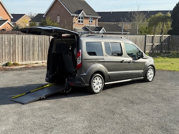 Used Ford Grand Tourneo Connect 2019 for sale - 79269964: Photo