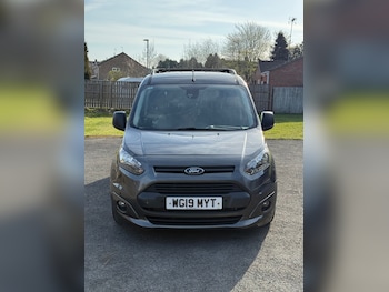Used Ford Grand Tourneo Connect 2019 for sale - 79269964: Photo
