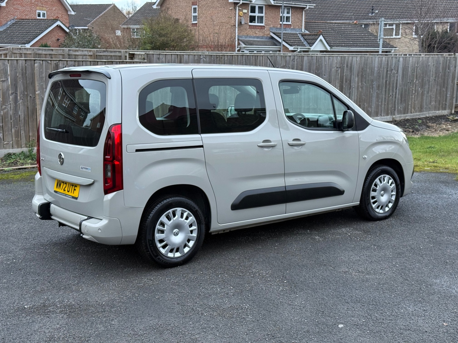 Used Vauxhall Combo Life 2023 for sale - 76830766: Photo 3