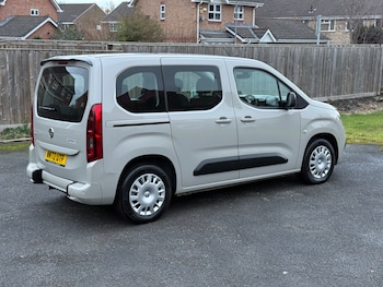 Used Vauxhall Combo Life 2023 for sale - 76830766: Photo