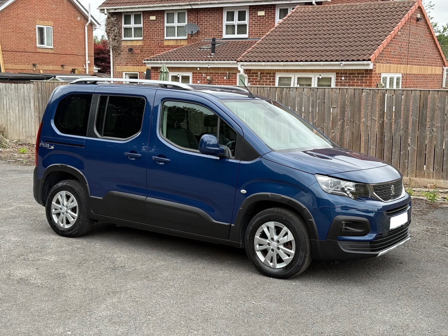 Used Peugeot Rifter 2019 for sale - 77906732: Photo 2