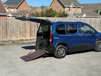 Used Peugeot Rifter 2022 for sale - 75971182: Photo
