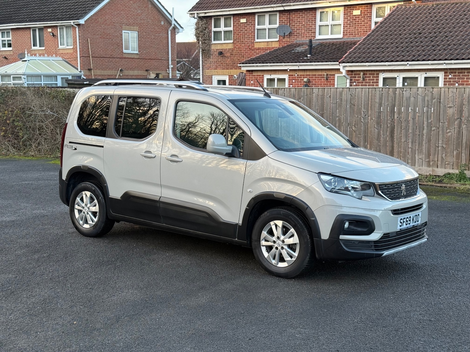 Used Peugeot Rifter 2019 for sale - 76933340: Photo 2