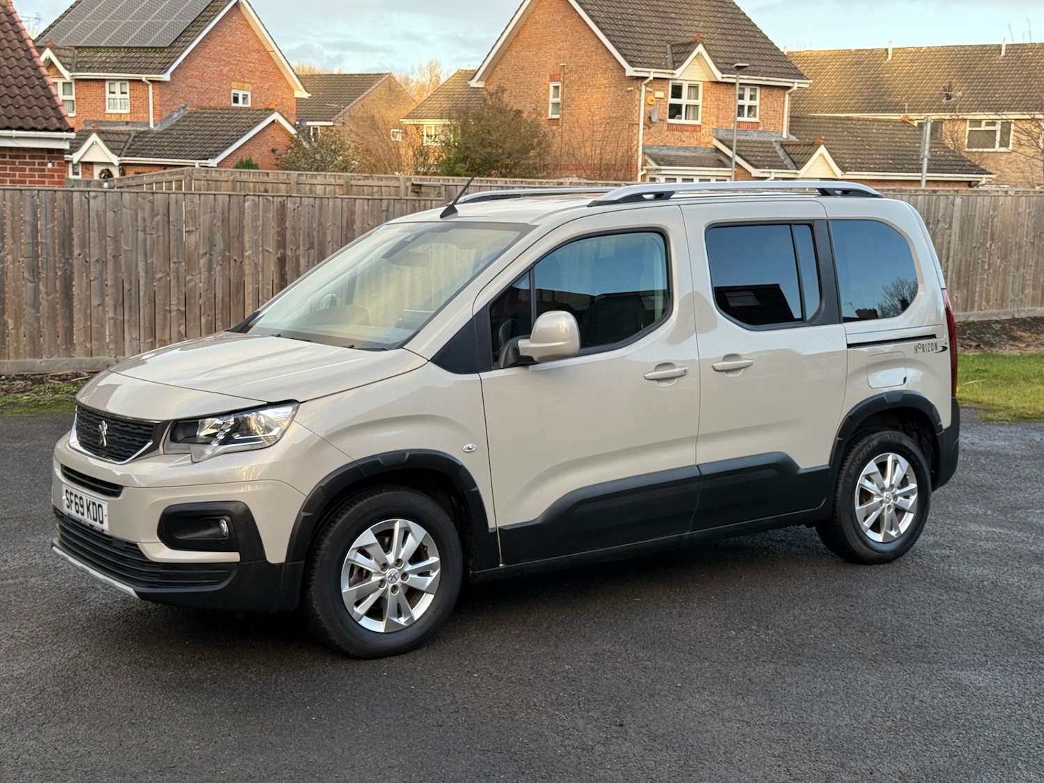 Used Peugeot Rifter 2019 for sale - 76933340: Photo 6