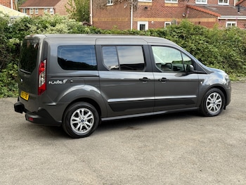 Used Ford Grand Tourneo Connect 2020 for sale - 75223374: Photo