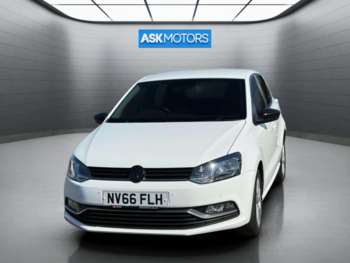 Used Volkswagen Polo 2016 for sale - 74742336: Photo