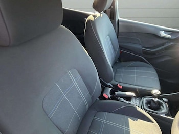 Used Ford Fiesta 2020 for sale - 79170372: Photo