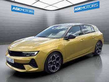 2022 (72) - 1.6 12.4kWh Ultimate Hatchback 5dr Petrol Plug-in Hybrid Auto Euro 6 (s/s)