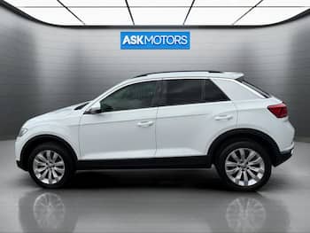 Used Volkswagen T-Roc 2019 for sale - 79749391: Photo