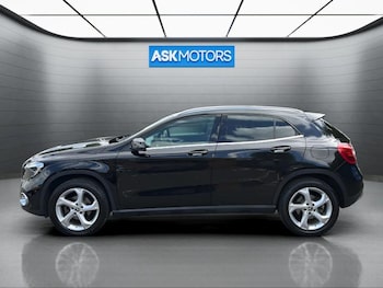 Used Mercedes-Benz GLA 2018 for sale - 79170436: Photo