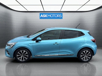 Used Renault Clio 2020 for sale - 79450479: Photo