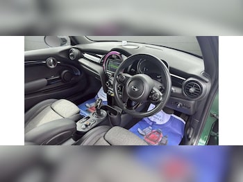 Used MINI Electric Hatch 2020 for sale - 75462271: Photo