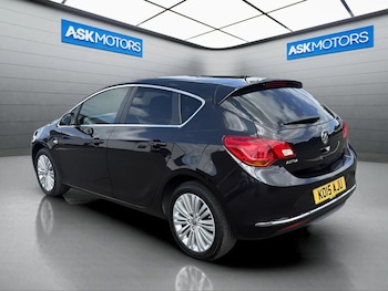 Used Vauxhall Astra 2015 for sale - 75559319: Photo