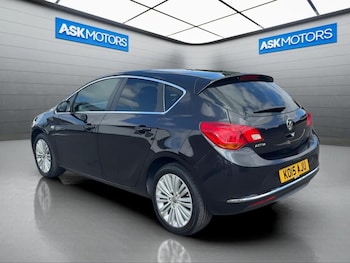 Used Vauxhall Astra 2015 for sale - 75559319: Photo