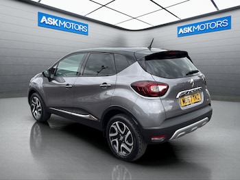 Used Renault Captur 2018 for sale - 79450288: Photo