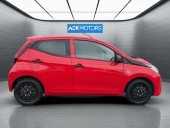 Used Toyota AYGO 2019 for sale - 74742304: Photo