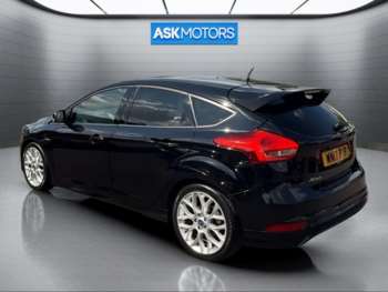 Used Ford Focus 2017 for sale - 74742302: Photo